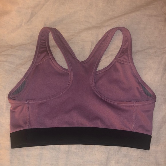 NIKE Dri-Fit Racerback Sports Bra! - Picture 4 of 6
